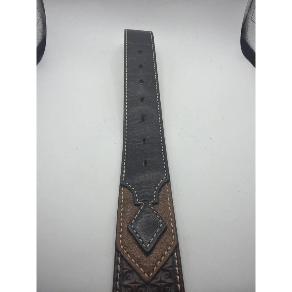 Beautiful brown and black 30
